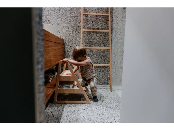 Montessori Kids Stairs with steps
